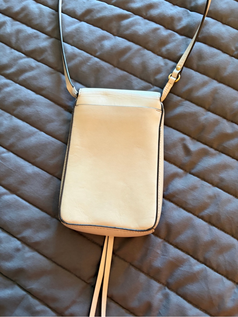 Tory Burch Cream Leather Miller Phone Crossbody with Logo Medallion - Picture 3 of 5